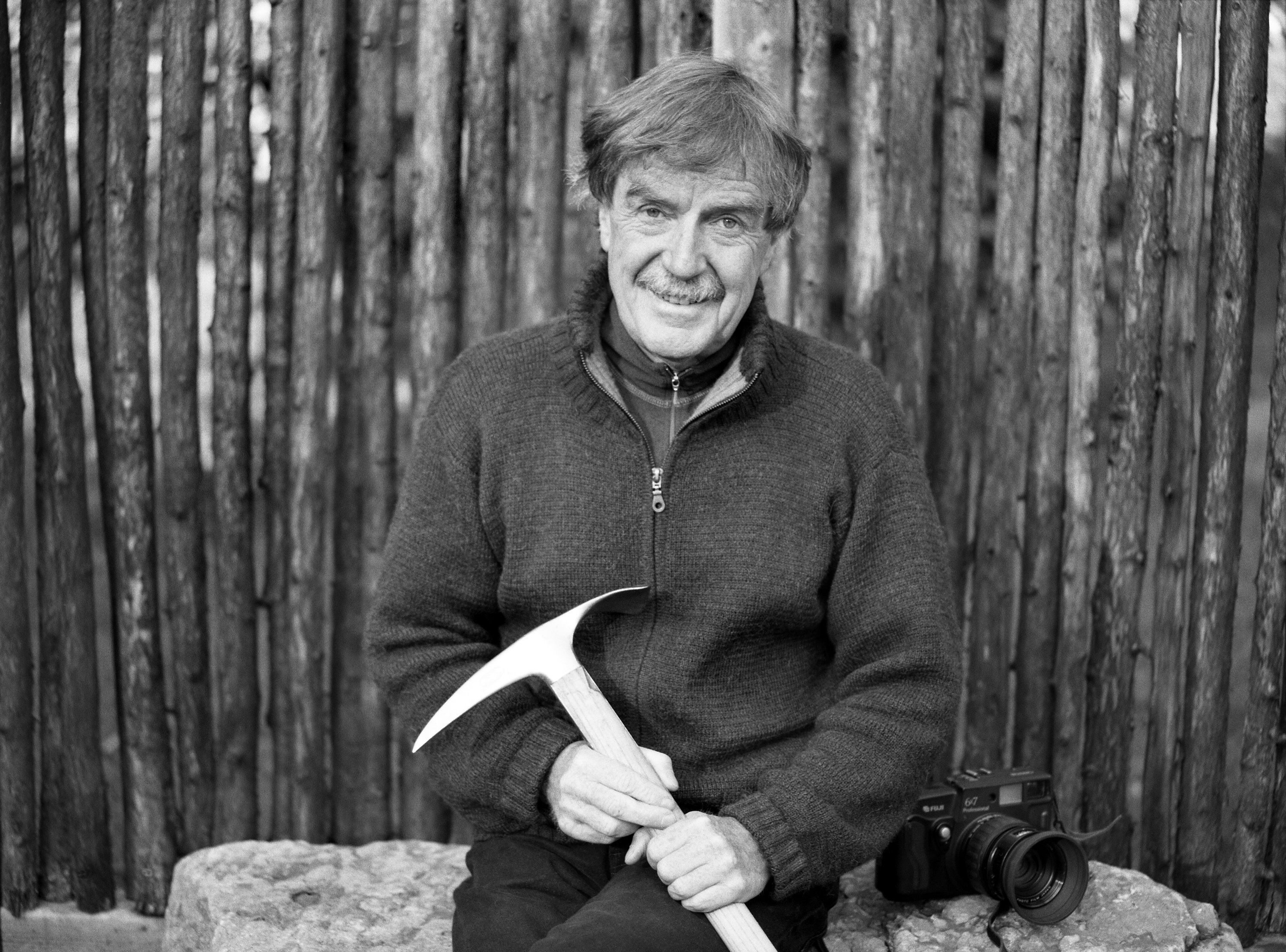 Photographer and Mountaineer Pierre Lemire awarded 2015 Summit of